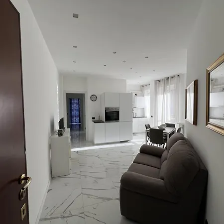 Apartament Clio Home82 *
