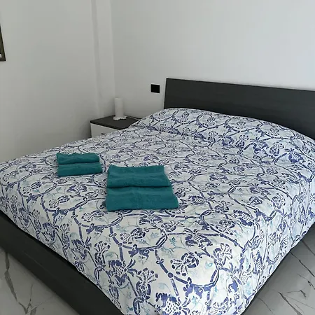 Clio Home82 روتسانو